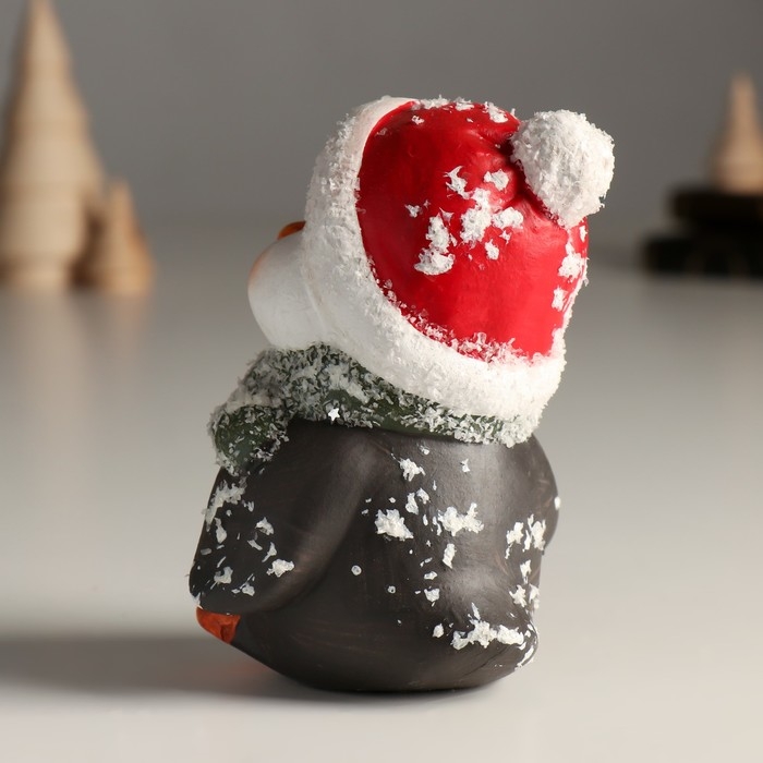 Сувенир керамика Сувенир керамика "Пингвинёнок в шапке и шарфике" 9х7,5х11,5 см