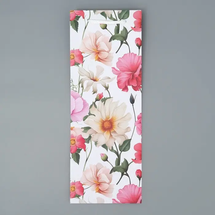 Пакет подарочный под бутылку, упаковка, «Цветы», 36 х 13 х 10 см Пакет подарочный под бутылку, упаковка, «Цветы», 36 х 13 х 10 см