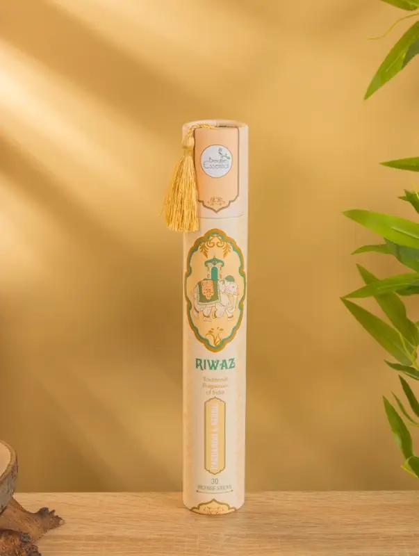 Благовония в тубусе Благовония в тубусе "Кардамон и Нероли" 30 штук с деревянной подставкой