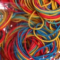 Банковская резинка цветная, 1000 грамм, длина 95 мм, диаметр - 60 мм, сечение 1.7&times;1.7 мм