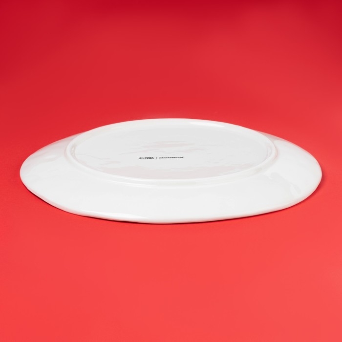 Тарелка новогодняя Доляна Sweet Treats, d=27,3 см, керамика, цвет белый Тарелка новогодняя Доляна Sweet Treats, d=27,3 см, керамика, цвет белый