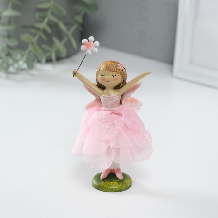 Сувенир полистоун  Сувенир полистоун "Девочка фея в цветочном розовом платье" 7х6х12 см