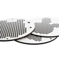 Набор для творчества. Вышивка по деревянным трафаретам "Портретная галерея"