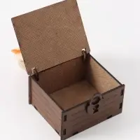 Фигурка-оберег &laquo;Домовой. Богатейка на сундуке, в колпаке&raquo;, 20&times;14&times;10 см, МИКС