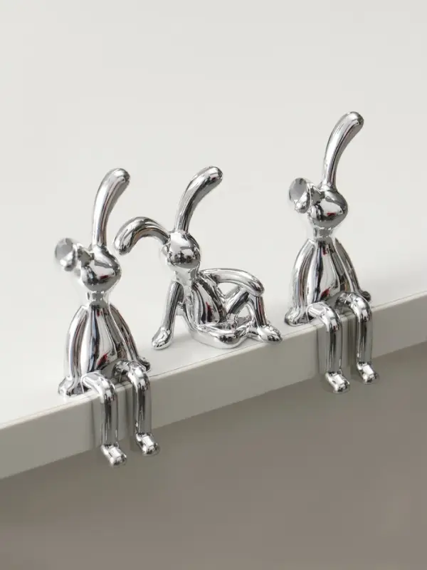 Сувенир пластик Сувенир пластик "Длинноухие зайцы" серебро набор 3 шт 3х8,7х4,4 см 2,5х5,5х5,7 см