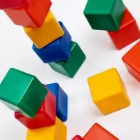 Кубики детские, пластиковые, цветные, 12 штук, 6&times;6 см