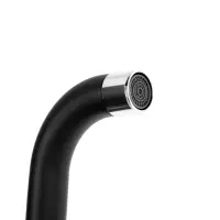 Смеситель для ванны ZEIN Z2494, излив 20 см, кран-букса 1/2", с душ набором, черный/хром