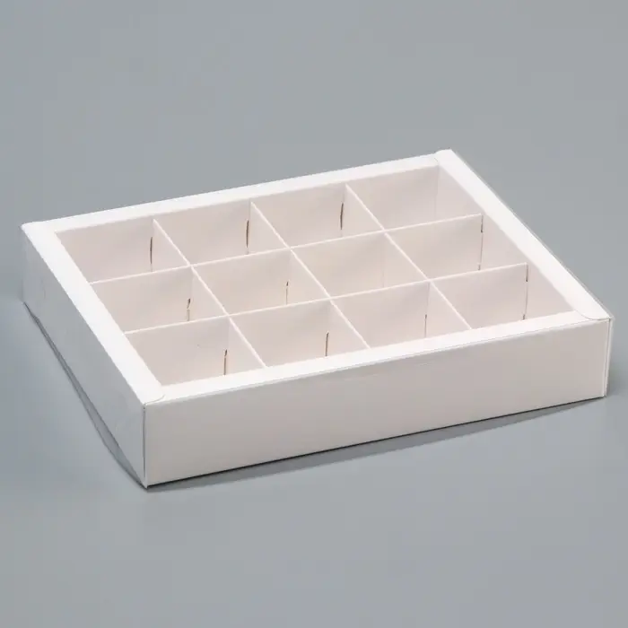 Коробка для 12 конфет, с прозрачной крышкой, 19&times;15&times;3.5 см