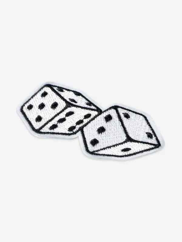 Термоаппликация «Игральные кости», 7×4 см, чёрно-белая Термоаппликация «Игральные кости», 7×4 см, чёрно-белая