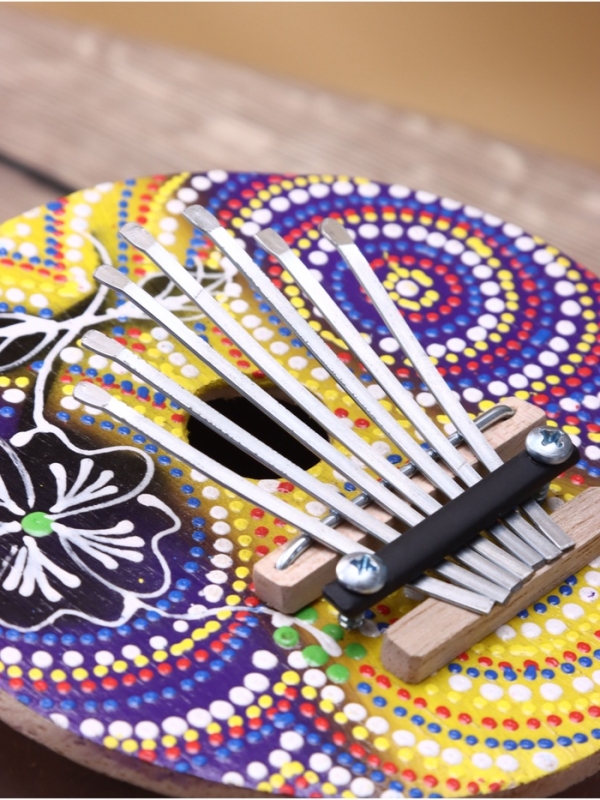 Сувенирный музыкальный инструмент "Калимба" кокос, 15х15х7 см