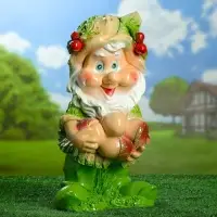 Садовая фигура из гипса &laquo;Гном с желудями&raquo;, 25&times;21&times;45 см, зелёная