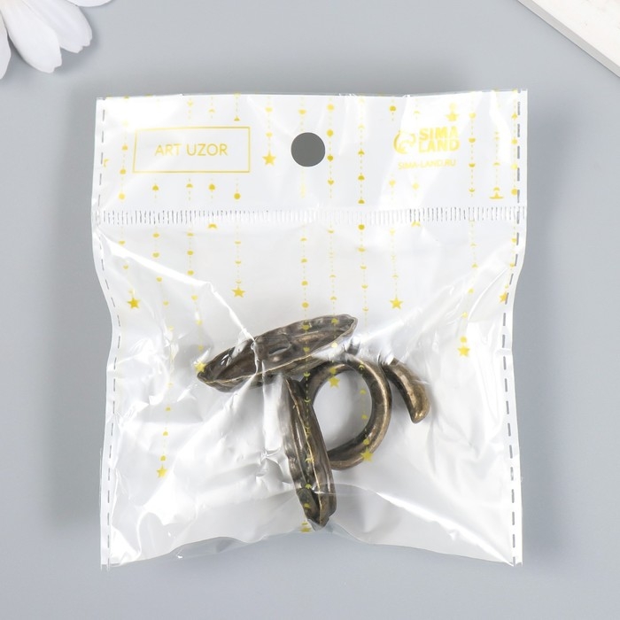 Крючок металл Крючок металл "Ретро" бронза 3,9х3,3х2,7 см