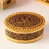 Шкатулка овальная "Маленькая Белочка", 14х9х6см, береста
