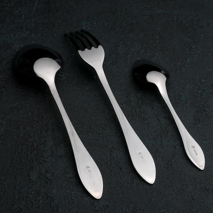 Набор столовых приборов «Волна», 18 предметов, картонная коробка, цвет серебряный Набор столовых приборов «Волна», 18 предметов, картонная коробка, цвет серебряный