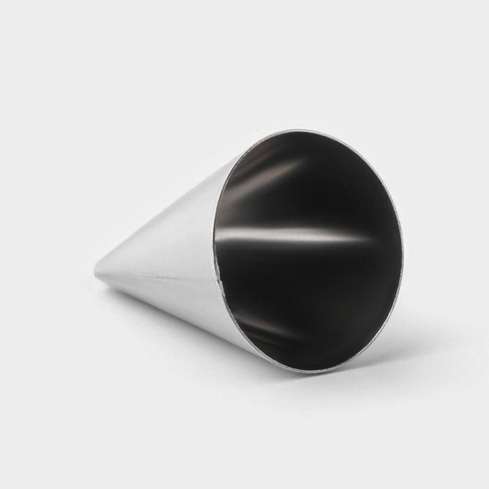 Насадка кондитерская KONFINETTA «Лепесток», d=2,5 см, № 126К Насадка кондитерская KONFINETTA «Лепесток», d=2,5 см, № 126К