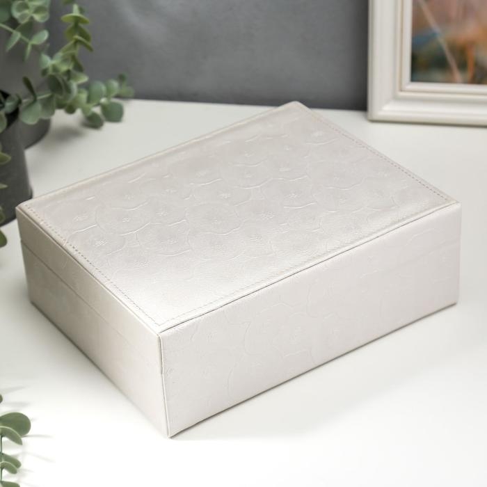 Шкатулка кожзам для украшений  Шкатулка кожзам для украшений "Пионы и лепестки" белая 8,5х23,5х18,5 см