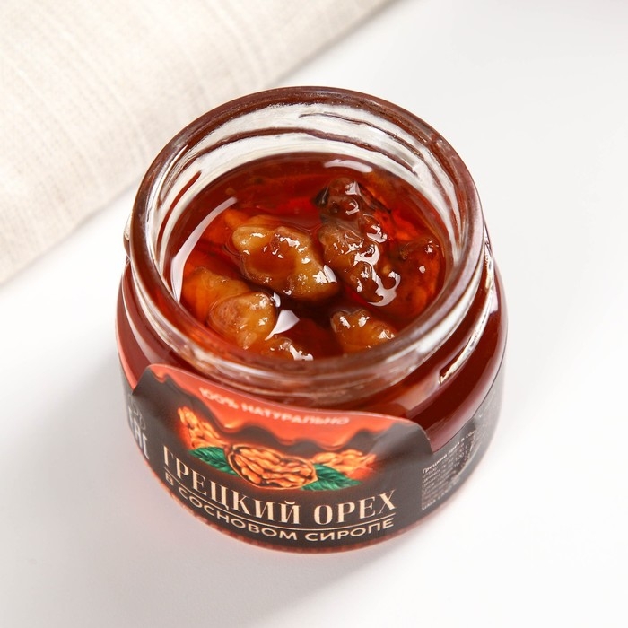 Грецкий орех в сосновом сиропе, 25 г. Грецкий орех в сосновом сиропе, 25 г.