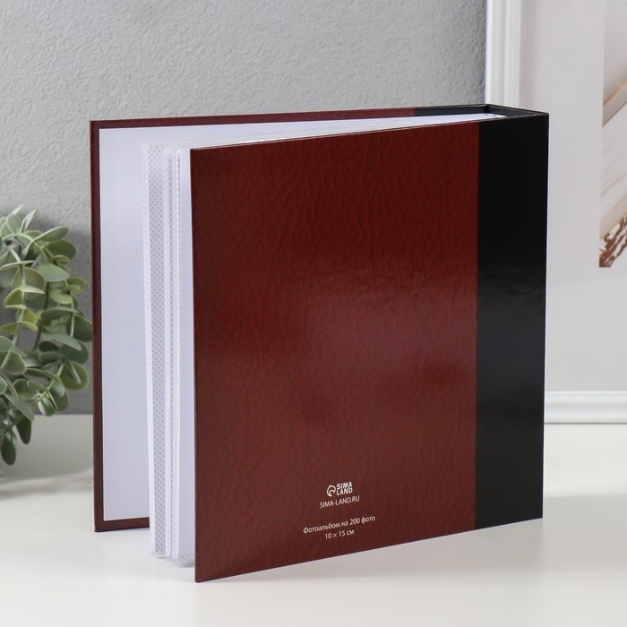 Фотоальбом на 200 фото 10х15 см Фотоальбом на 200 фото 10х15 см "Жизнь - фотоплёнка" бумажные листы 22х22х5 см