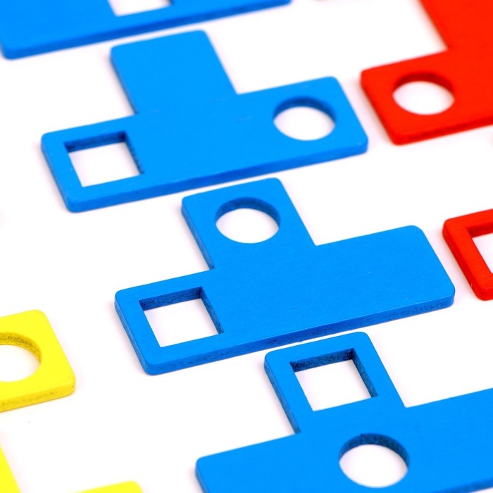 Игра настольная «Занимательный квадрат» Игра настольная «Занимательный квадрат»