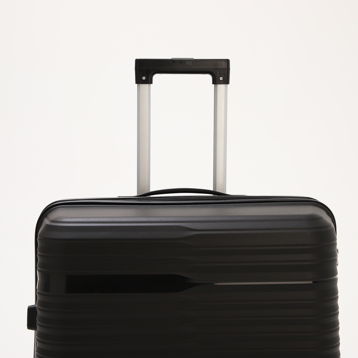 Чемодан большой 100 л (L), отдел на молнии, кодовый замок, 4 колеса, цвет чёрный Чемодан большой 100 л (L), отдел на молнии, кодовый замок, 4 колеса, цвет чёрный