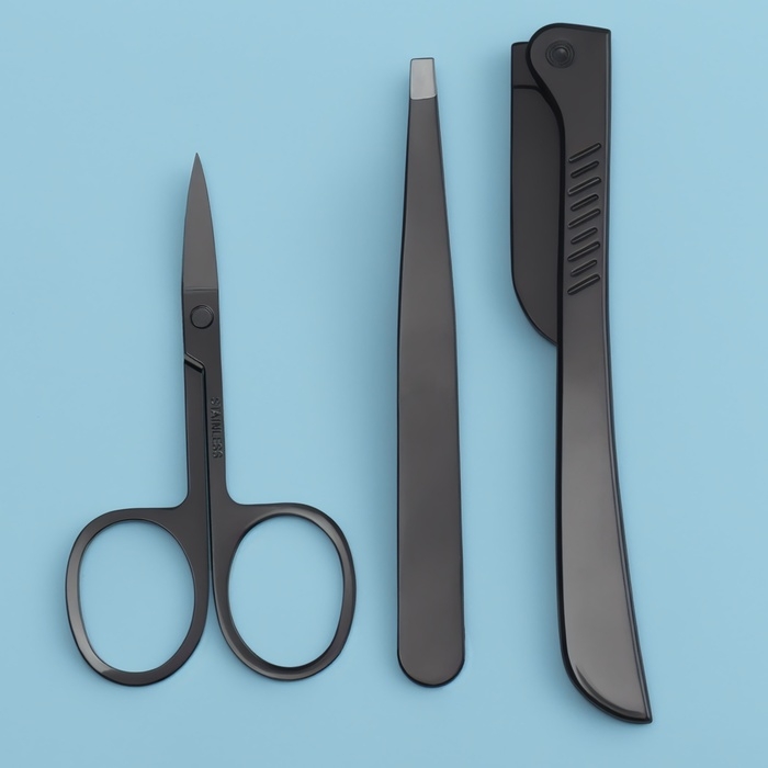 Маникюрный - косметический набор, 3 предмета, цвет чёрный Маникюрный - косметический набор, 3 предмета, цвет чёрный