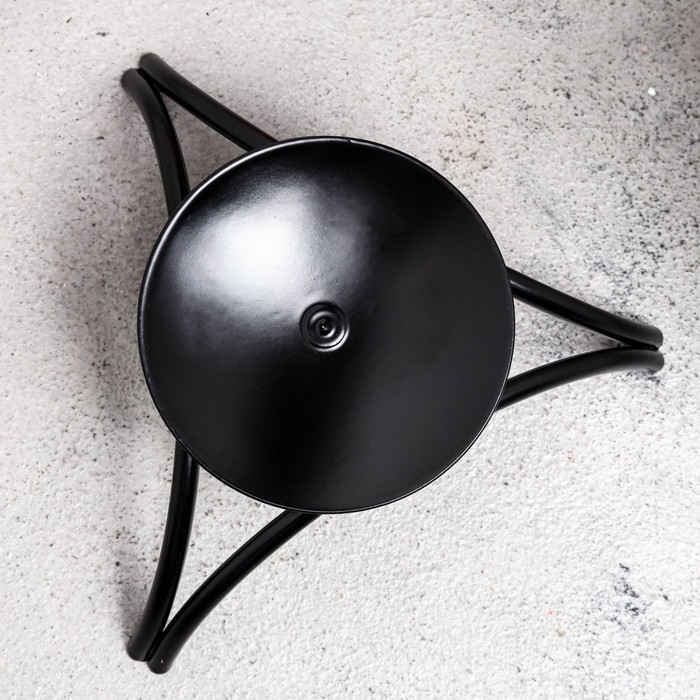 Подсвечник металл на 1 свечу  Подсвечник металл на 1 свечу "Олимп", 4х11 см, черный