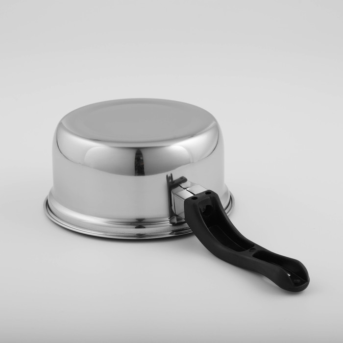 Сотейник из нержавеющей стали Доляна «Индия», 900 мл, d=15,5 см, пластиковая ручка, цвет серебряный Сотейник из нержавеющей стали Доляна «Индия», 900 мл, d=15,5 см, пластиковая ручка, цвет серебряный