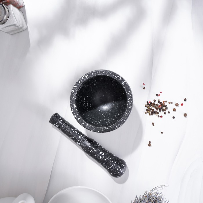 Ступка с пестиком Доляна «Чёрный камень», 10,5×10,5×20 см, цвет чёрный Ступка с пестиком Доляна «Чёрный камень», 10,5×10,5×20 см, цвет чёрный