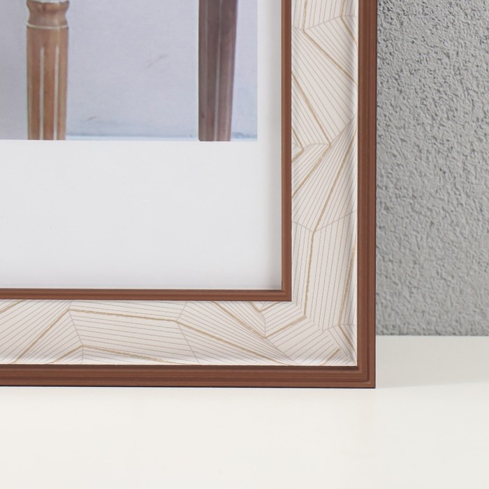 Фоторамка пластик 30х40 см Фоторамка пластик 30х40 см "Абстракция из линий на белом" кофе 1,5х33,6х43,6 см