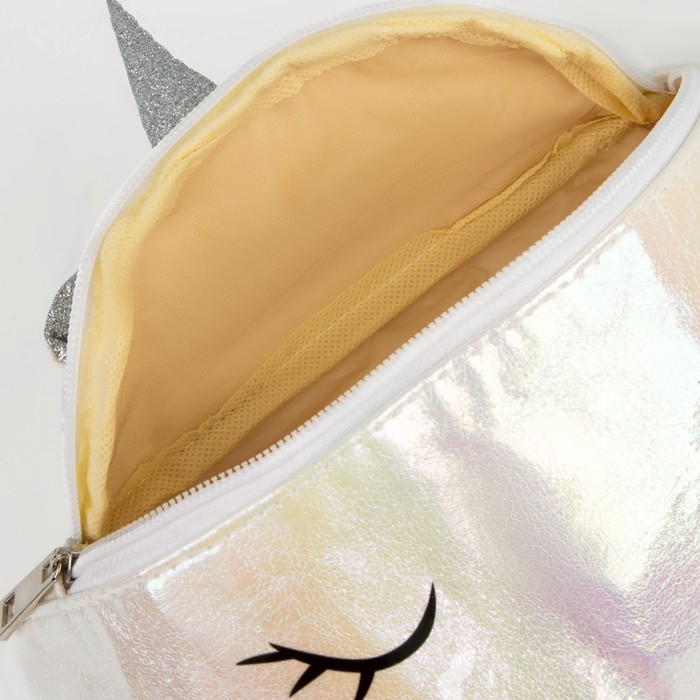 Сумка детская поясная Magiс unicorn на молнии, цвет белый Сумка детская поясная Magiс unicorn на молнии, цвет белый