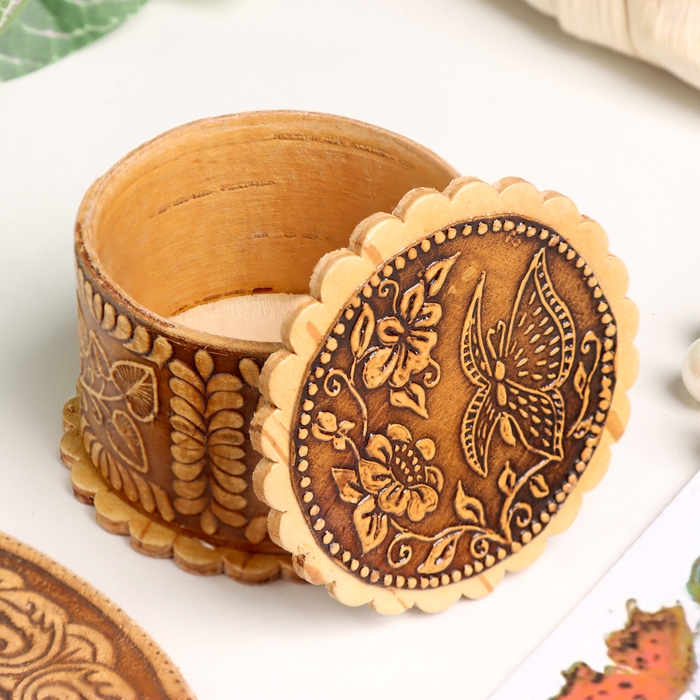 Шкатулка  Шкатулка "Бабочка", без окантовки, 40 х 25 мм, береста