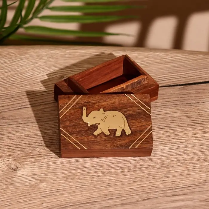 Шкатулка &laquo;Слоник&raquo;, 7.5&times;5&times;3.3 см, дерево шишам