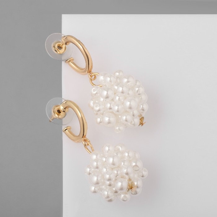 Серьги с жемчугом «Амели», цвет белый в золоте Серьги с жемчугом «Амели», цвет белый в золоте