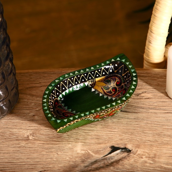 Блюдо Блюдо "Ломбок стайл" дерево 15х10х5 см