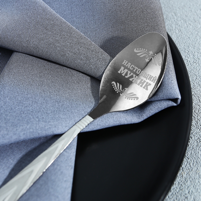 Ложка чайная с гравировкой «23 февраля», на подарочной открытке, 3 х 14 см. Ложка чайная с гравировкой «23 февраля», на подарочной открытке, 3 х 14 см.