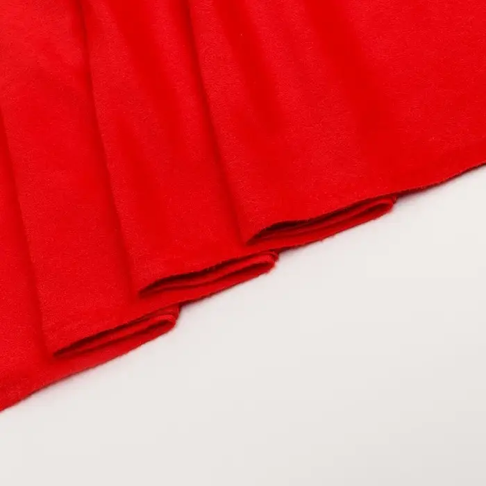 Лоскут Плюш на трикотажной основе,красный 100*150см,100% п/э