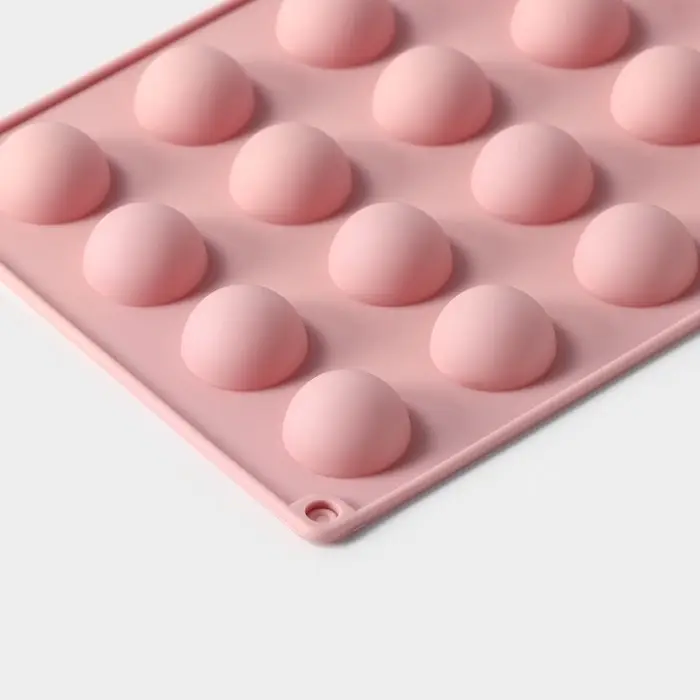 Форма для выпечки Доляна &laquo;Фигуры.Полусфера&raquo;, силикон, 28.3&times;16.5 см, 24 ячейки (d=2.8 см), розовая