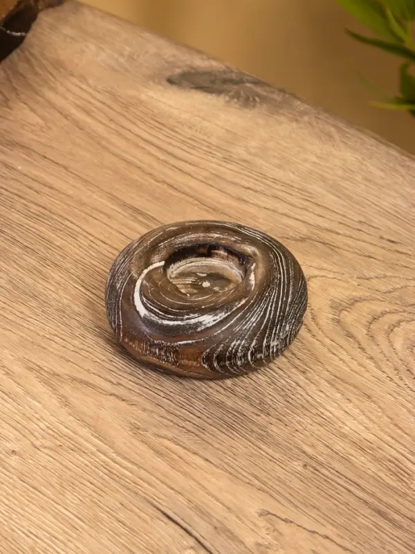 Подсвечник из дерева джати, d=3 см, 10&times;10&times;3 см, тёмно-коричневый