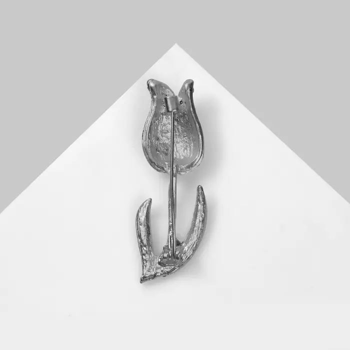 Брошь «Цветок» тюльпан, цвет бело-зелёный в серебре Брошь «Цветок» тюльпан, цвет бело-зелёный в серебре