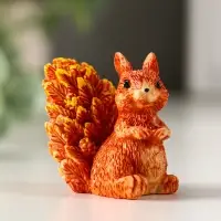 Фигурка полистоун &laquo;Белочка с пушистым хвостиком&raquo;, 5&times;3&times;4.5 см, МИКС