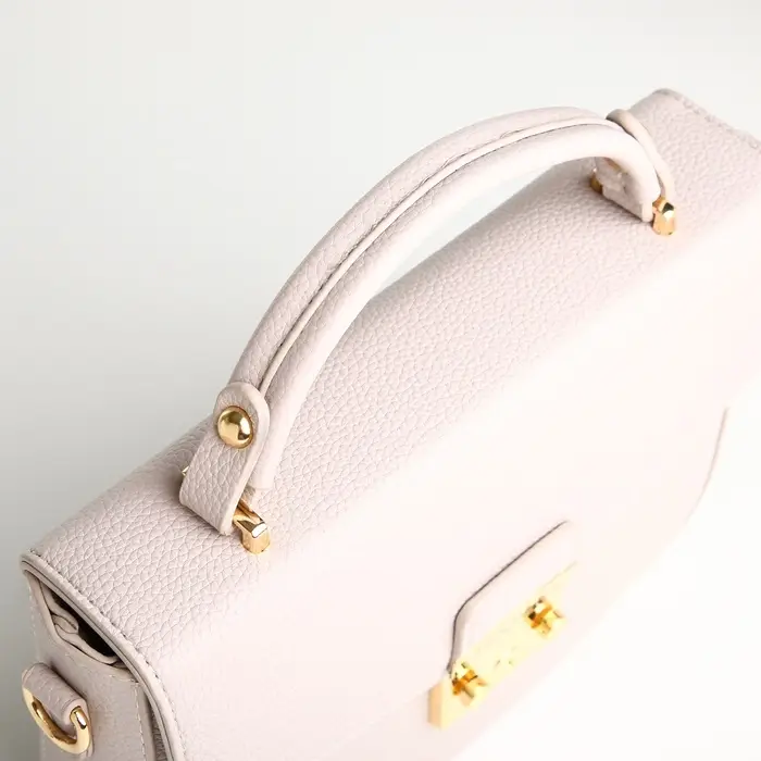 Сумка женская мессенджер TEXTURA на клапане, 23&times;6&times;17 см, бежевая