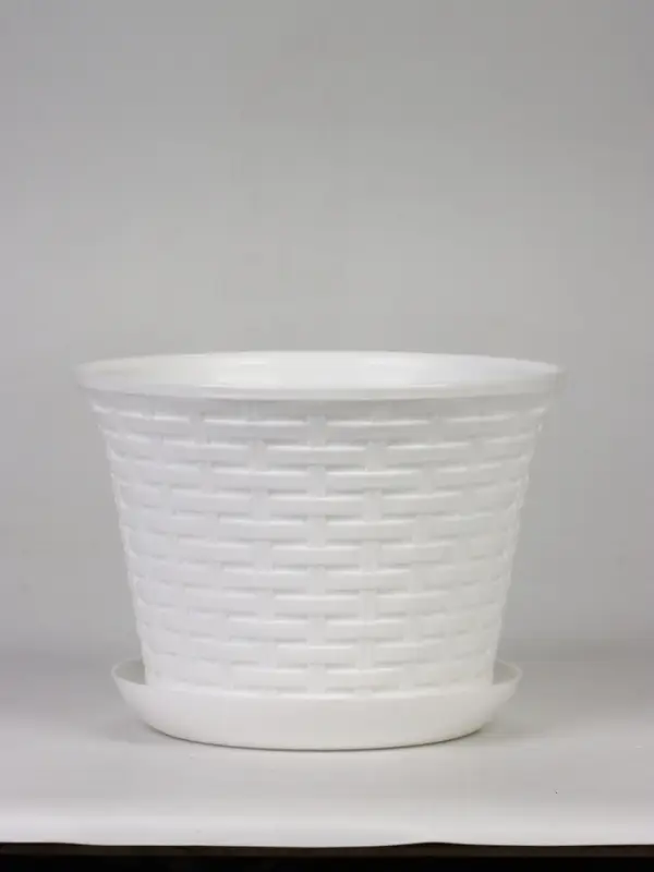 Кашпо круглое &laquo;Ротанг&raquo; 4л с поддоном, цвет белый