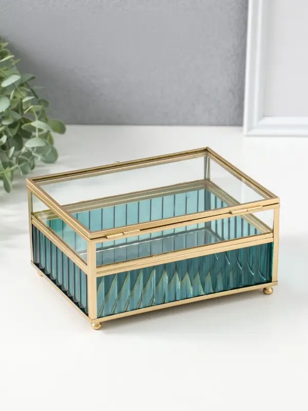 Шкатулка стекло с металлическим каркасом  "Линии по низу" голубая 14х18х9,5 см