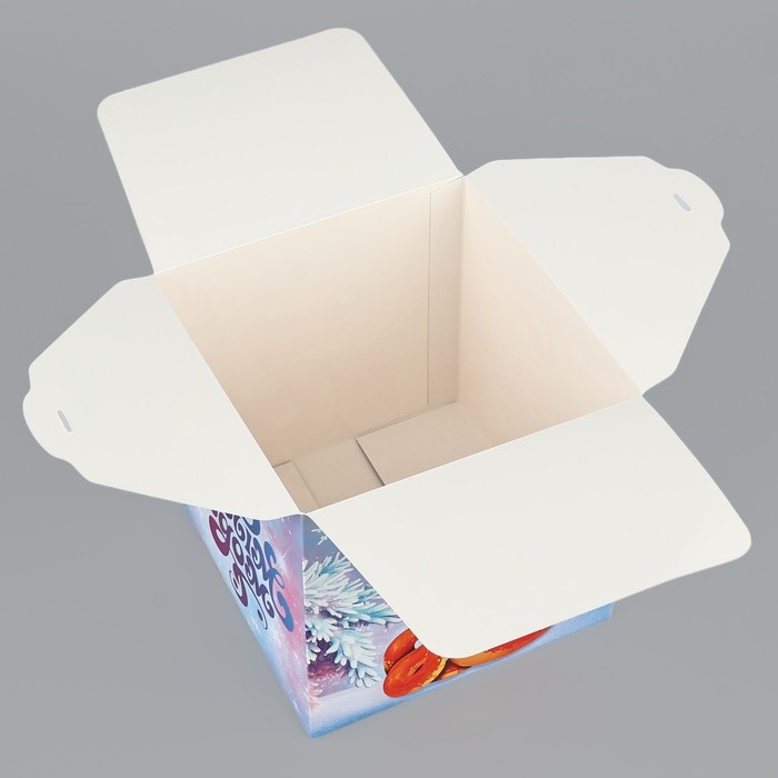 Новый год. Коробка подарочная новогодняя складная «Змея 2025», 18 х 18 х 18 см, Новый год