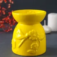 Аромалампа для эфирных масел &laquo;Стрекоза на цветке&raquo;, керамика, жёлтая, 7.2&times;7.2&times;8.3 см