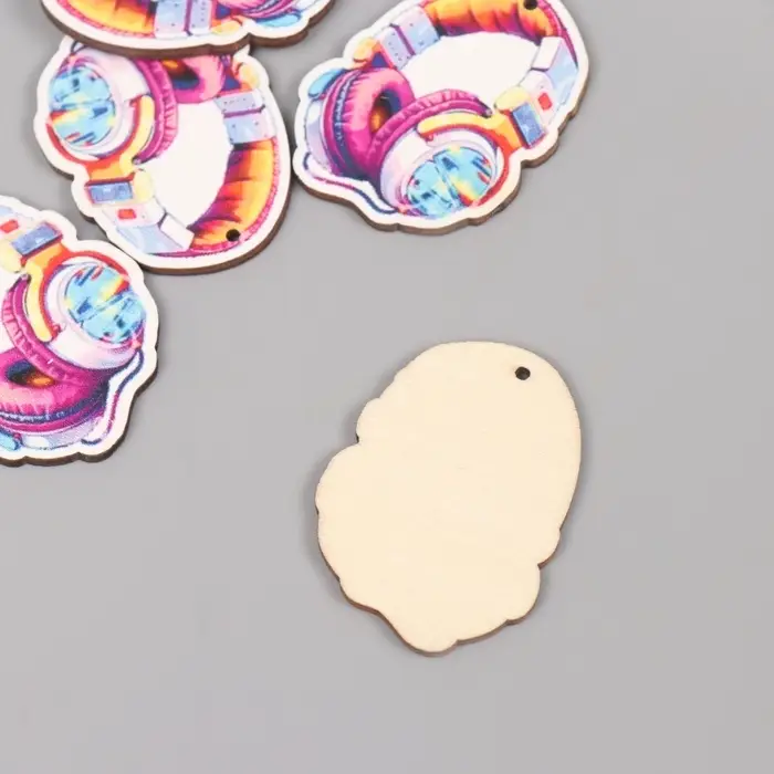 Декор для творчества дерево Декор для творчества дерево "Крутые наушники" 4х2,9х0,3 см