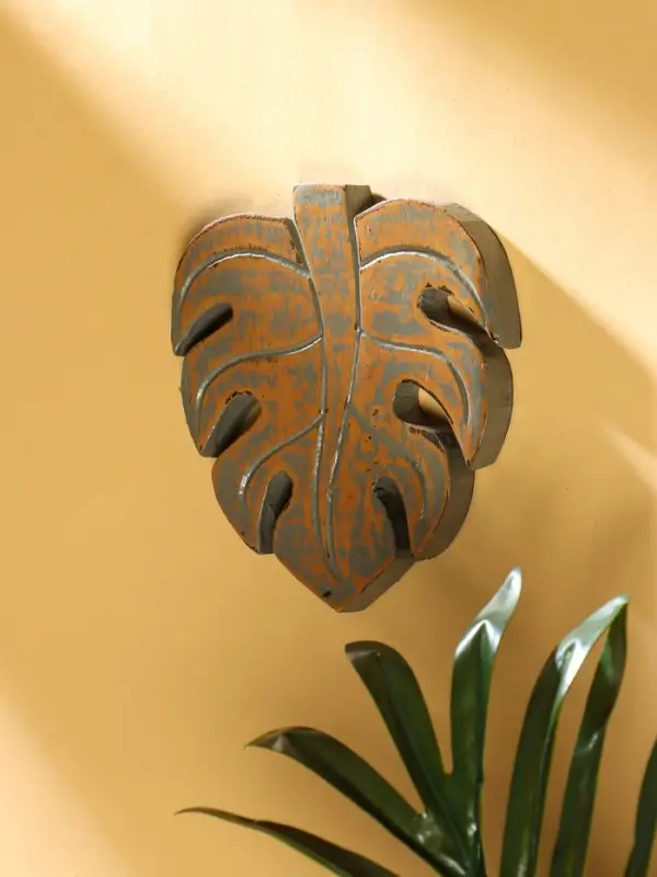 Панно  Панно "Лист" дерево 12х13х1 см, цв. коричневый