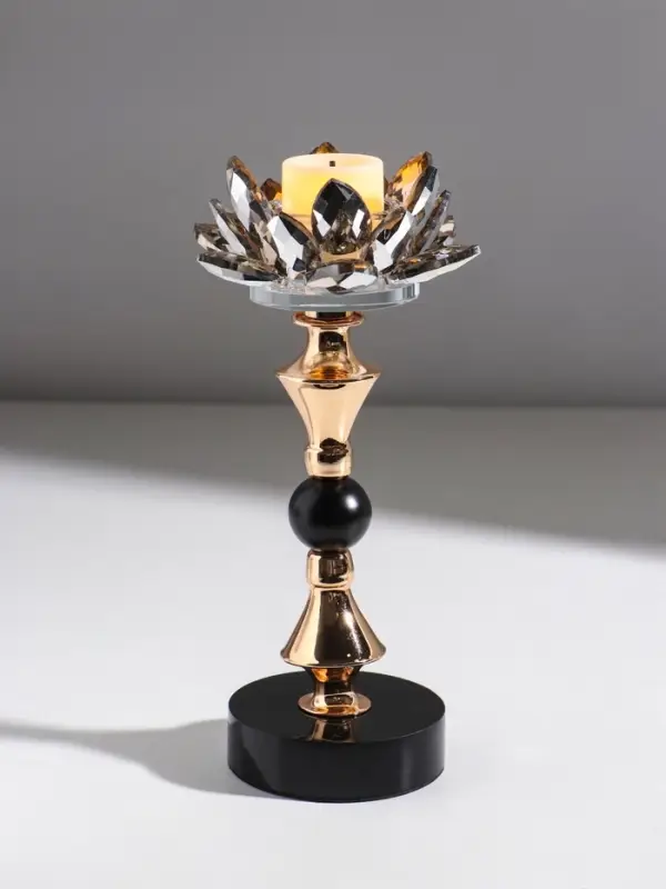 Подсвечник стекло, металл на 1 свечу  Подсвечник стекло, металл на 1 свечу "Лотос" чёрно-золотой 8х8х22 см