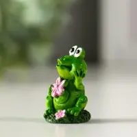 Сувенир полистоун "Лягушонок на полянке" МИКС 2х1,8х3,5 см Сувенир полистоун "Лягушонок на полянке" МИКС 2х1,8х3,5 см