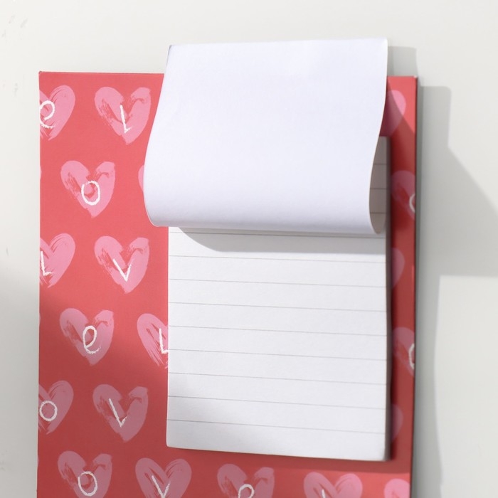 Магнит с блоком для записей Магнит с блоком для записей "Сердечки. Любовь" 11,5х12,5 см